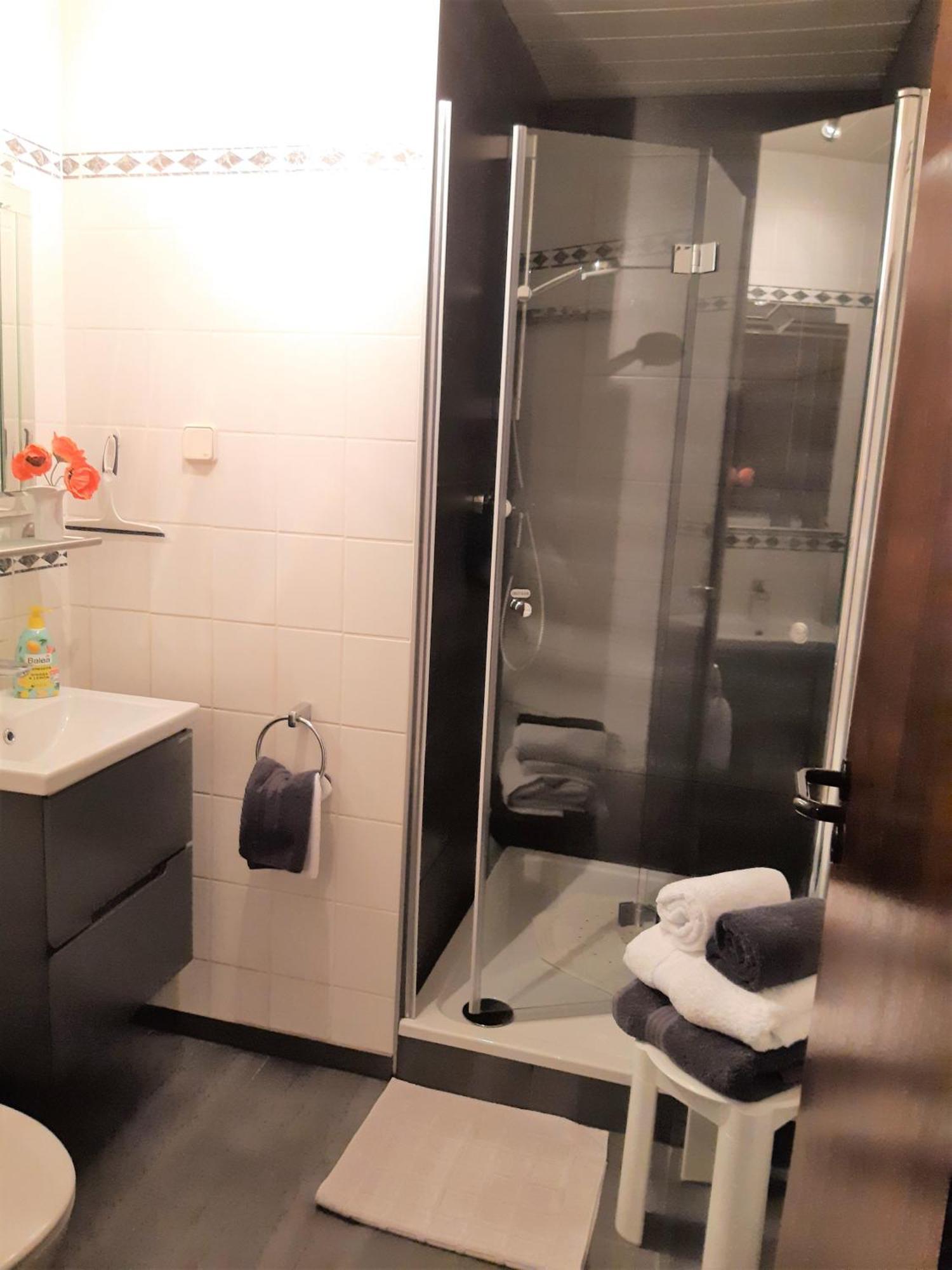 Ferienwohnung Bibert มิเคลชตัดท์ ภายนอก รูปภาพ